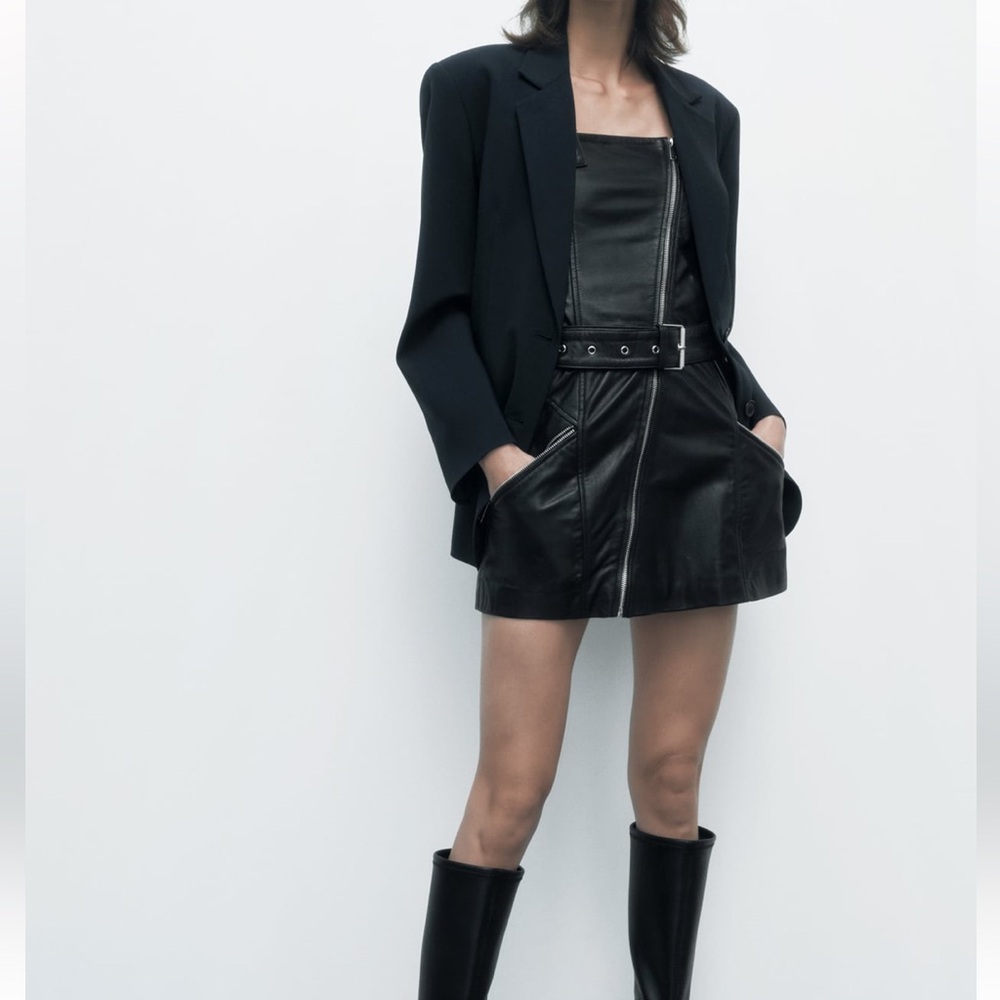 (NWT) Zara Genuine Leather Limited Edition mini dress. Black. Size XS